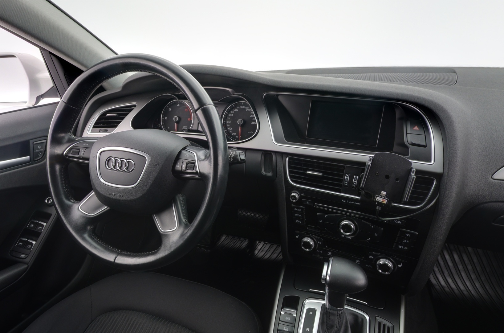 AUDI A4 2015