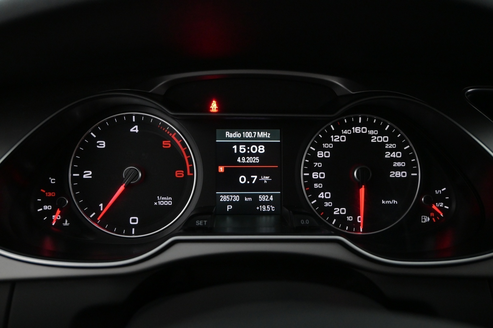 AUDI A4 2015