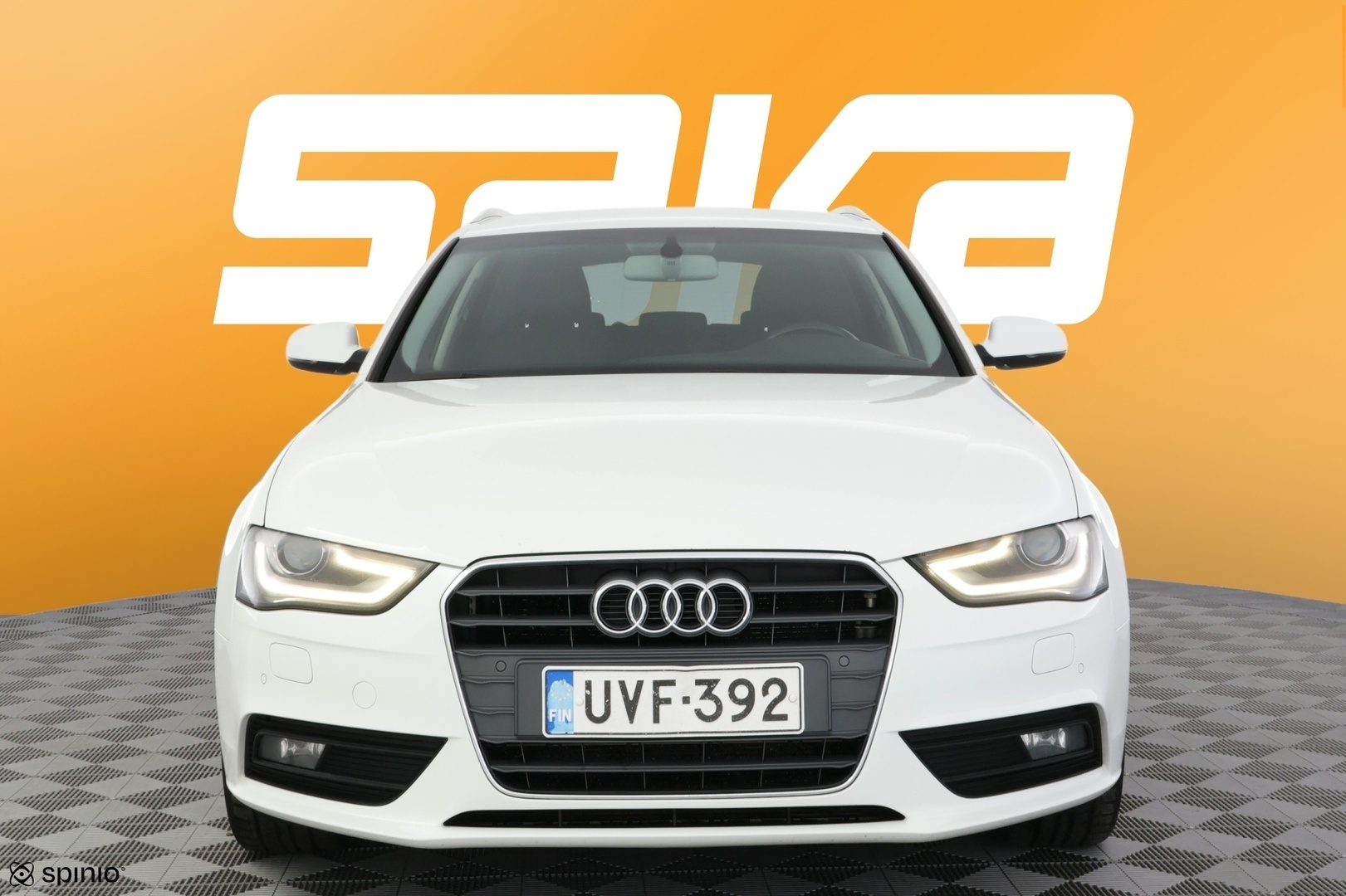 AUDI A4 2015