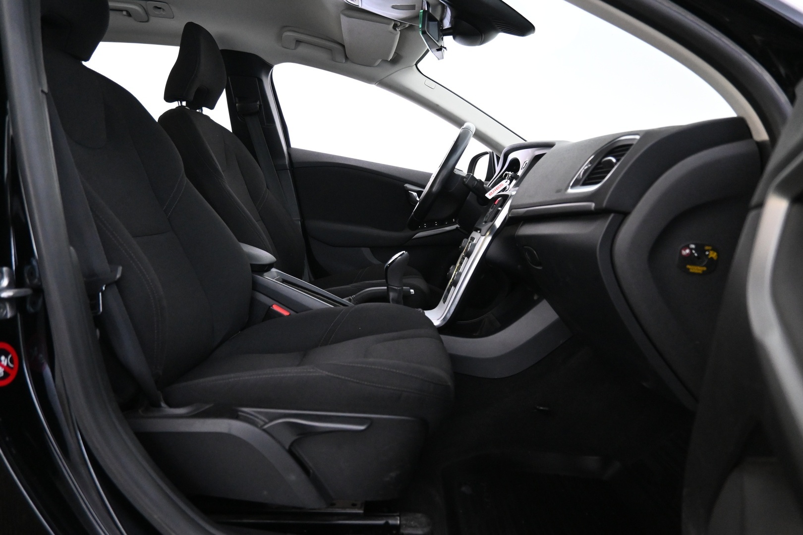 VOLVO V40 2014