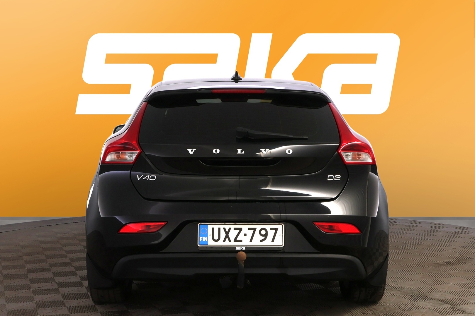 VOLVO V40 2014