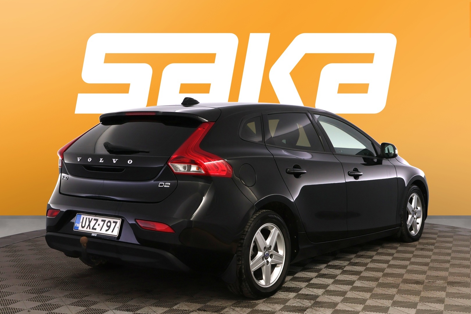 VOLVO V40 2014