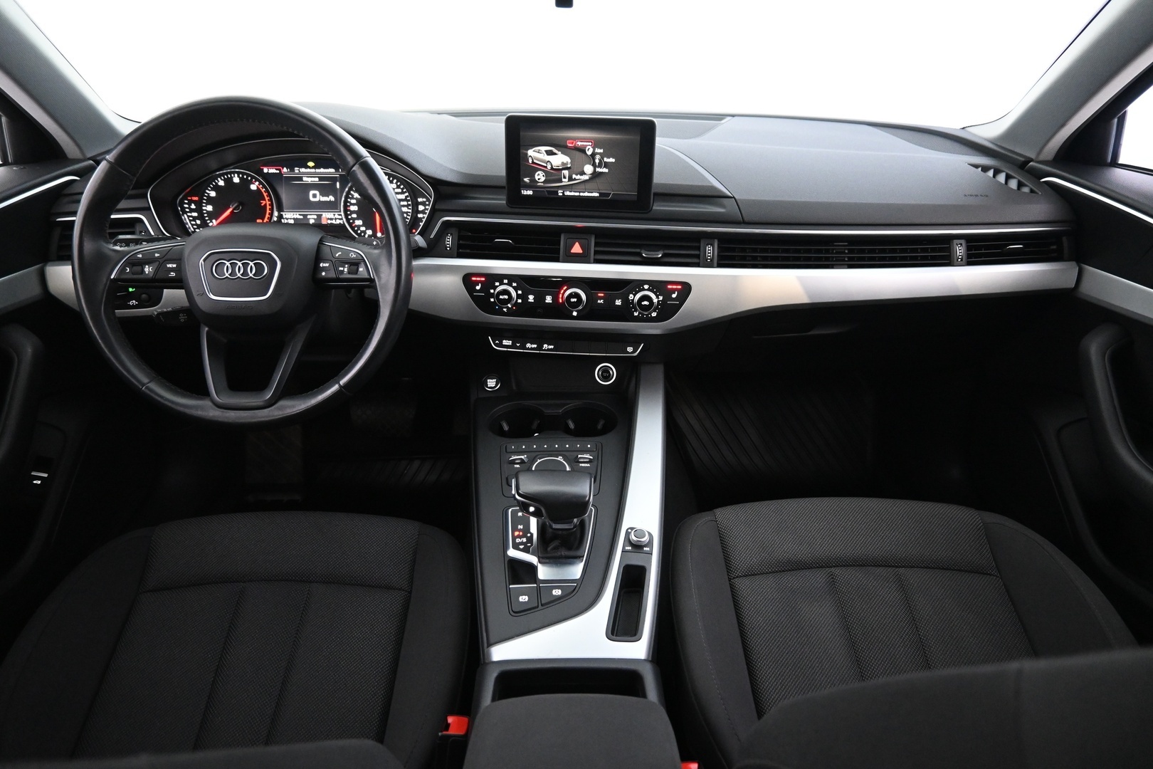 AUDI A4 2018