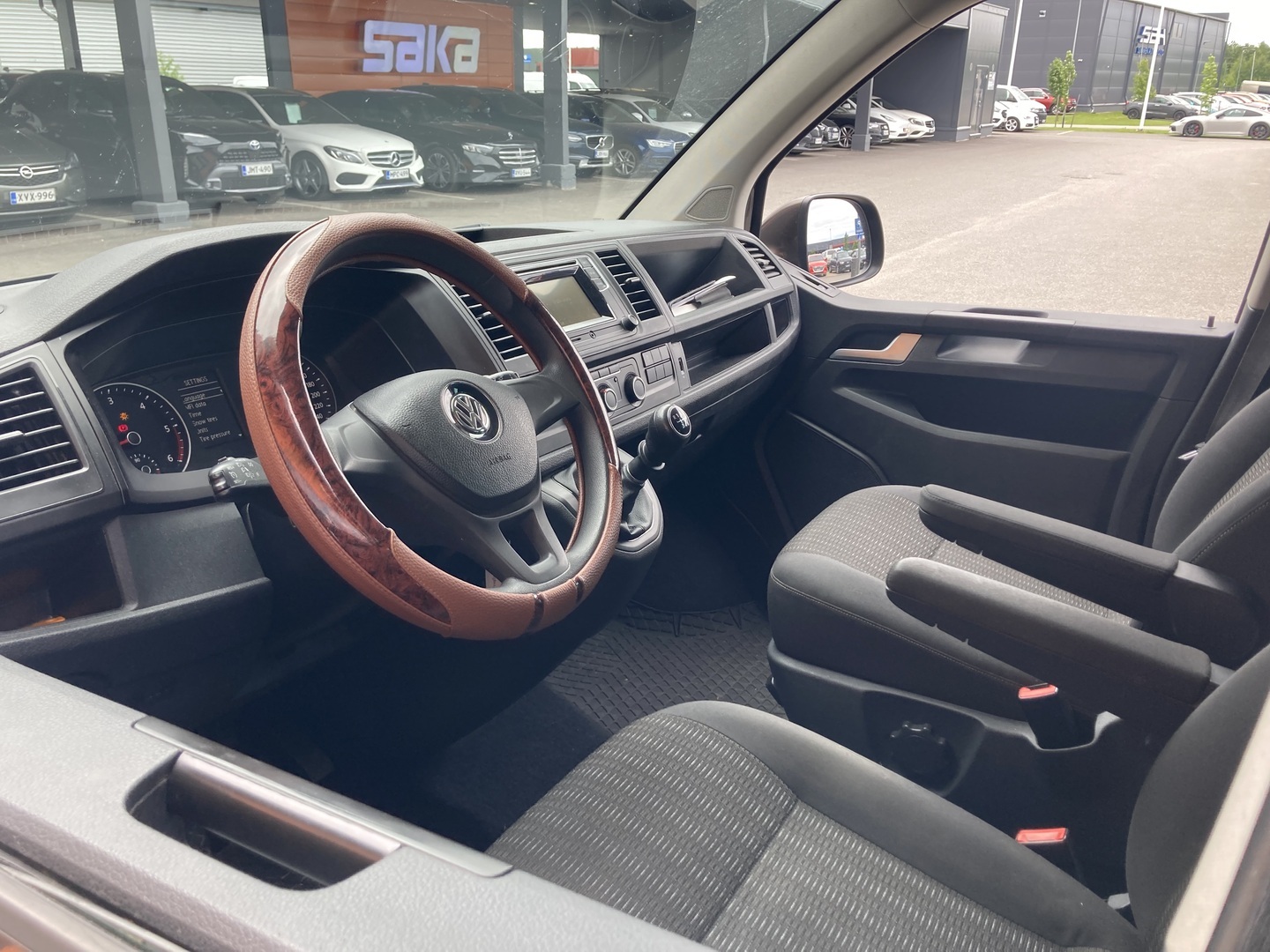 VOLKSWAGEN Caravelle 2017