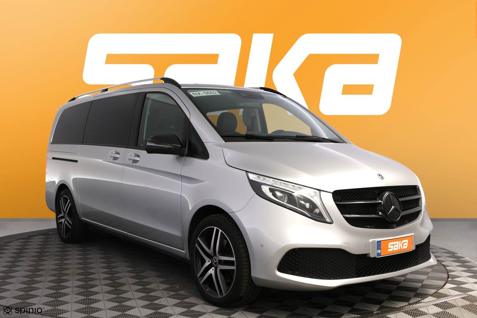 MERCEDES-BENZ V 2019