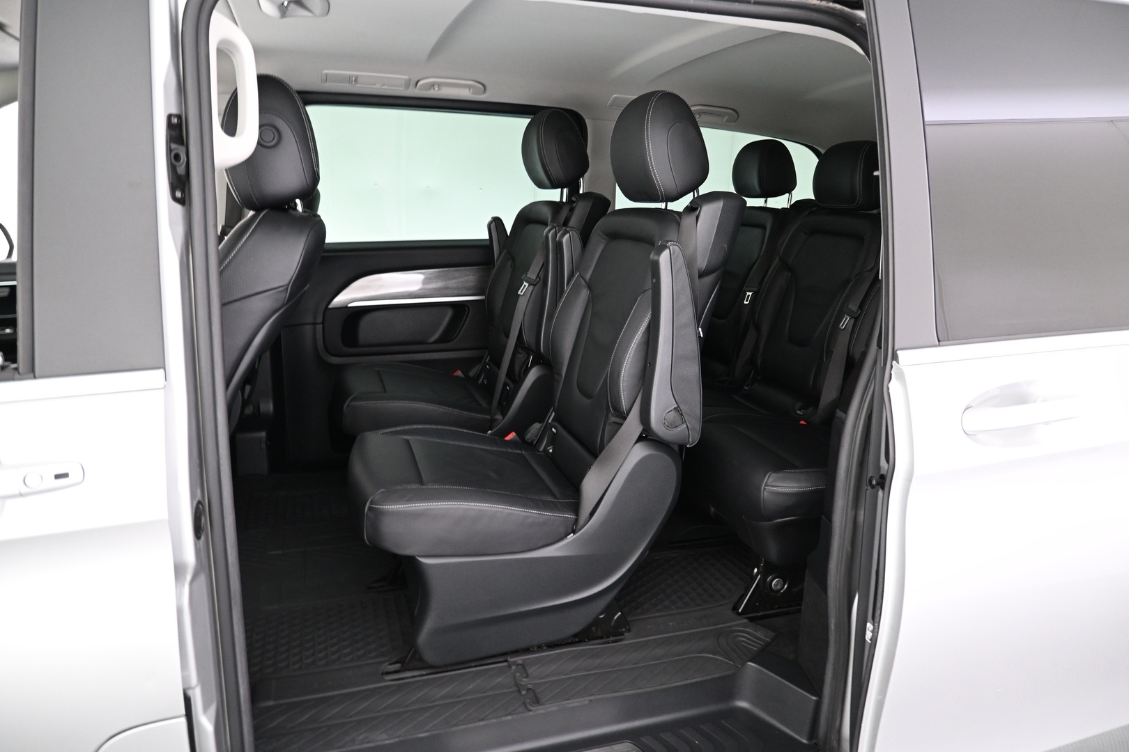 MERCEDES-BENZ V 2019