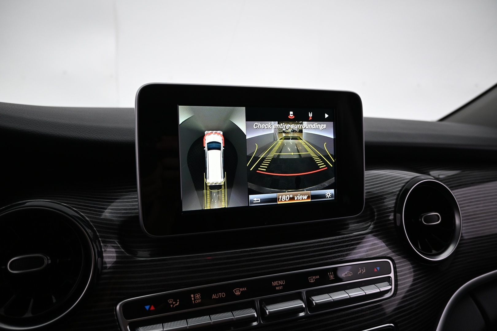 MERCEDES-BENZ V 2019