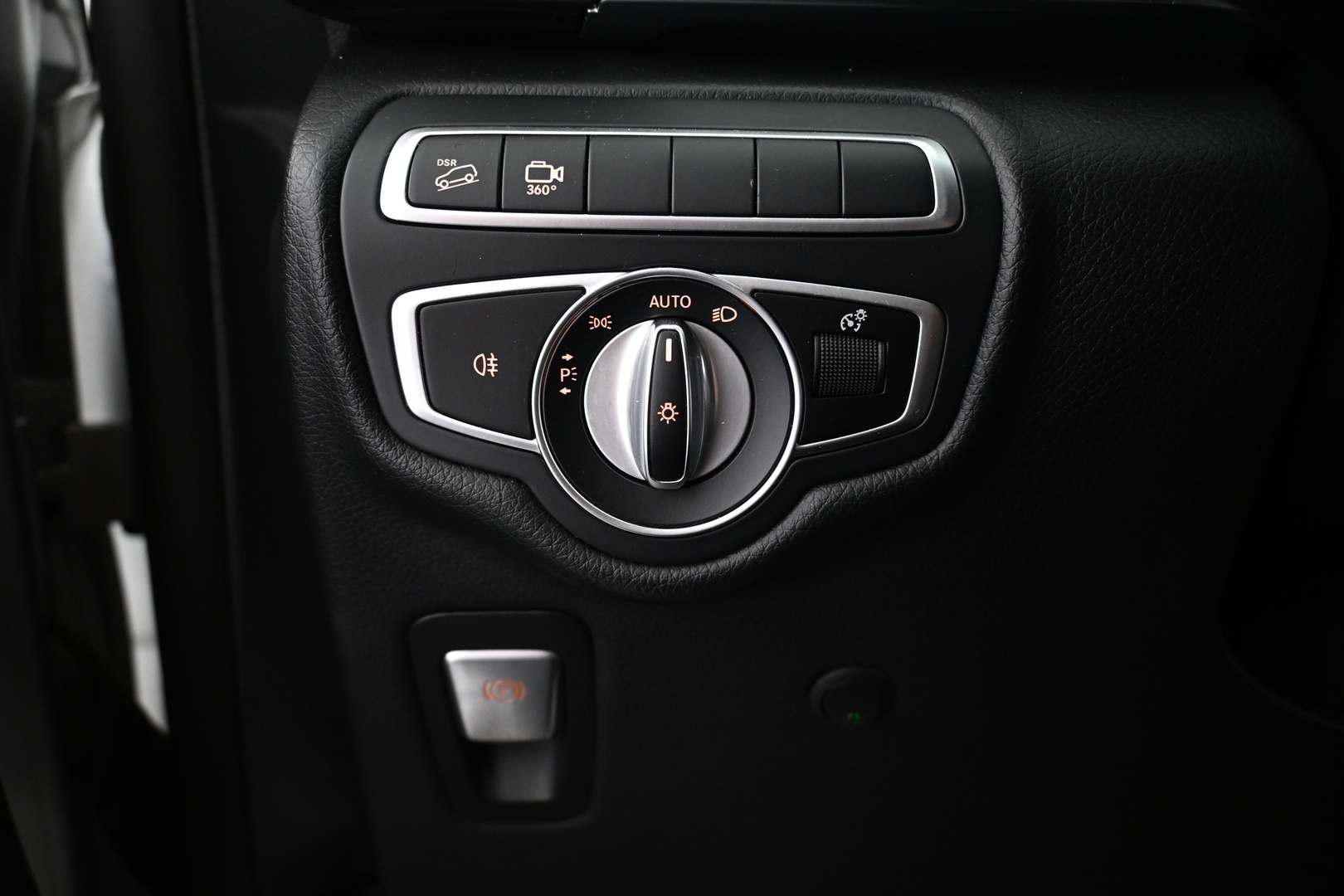 MERCEDES-BENZ V 2019