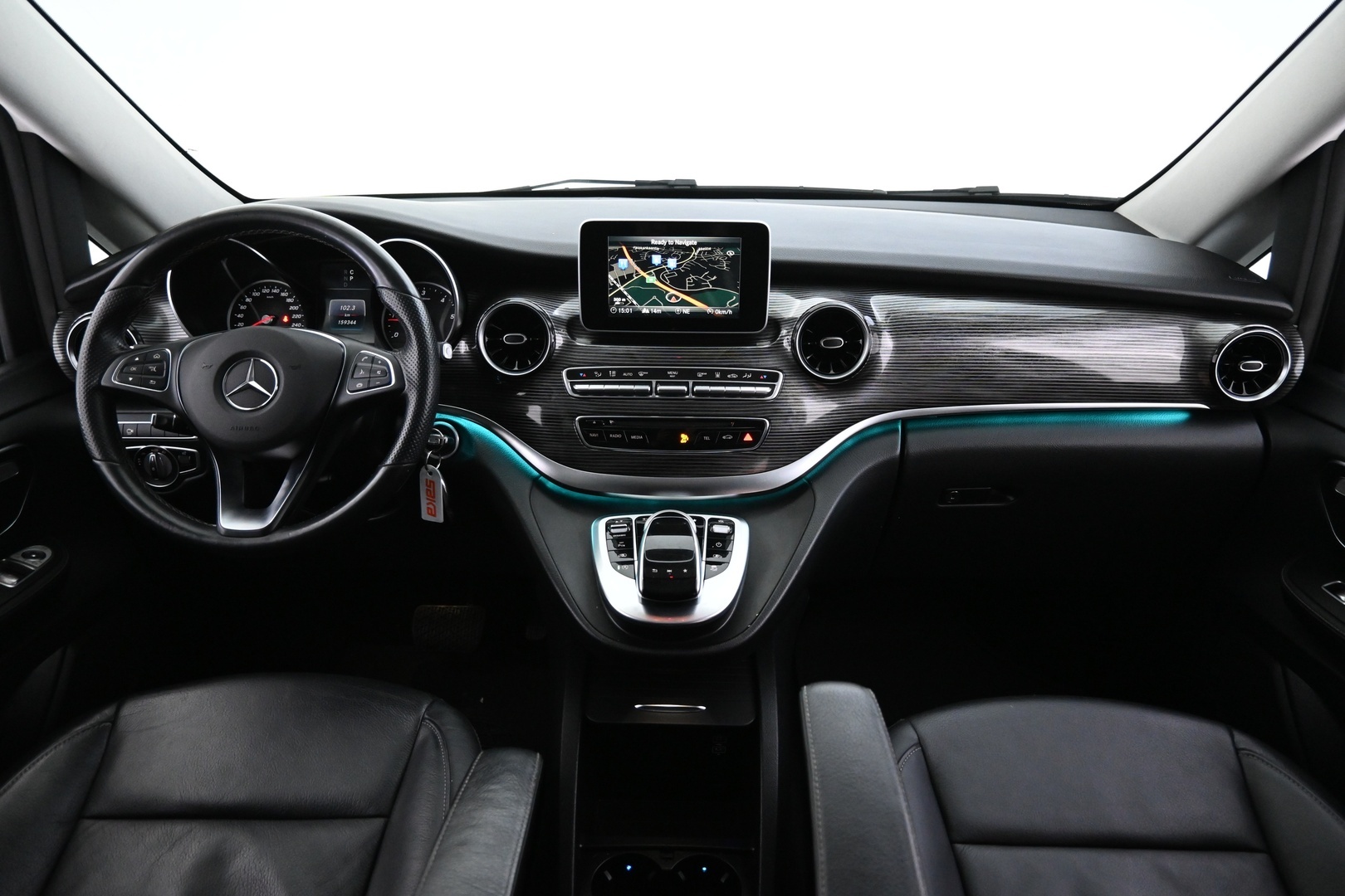 MERCEDES-BENZ V 2019