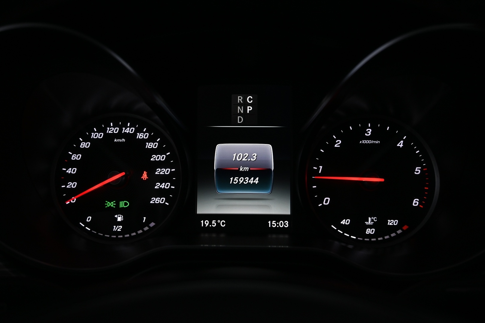 MERCEDES-BENZ V 2019