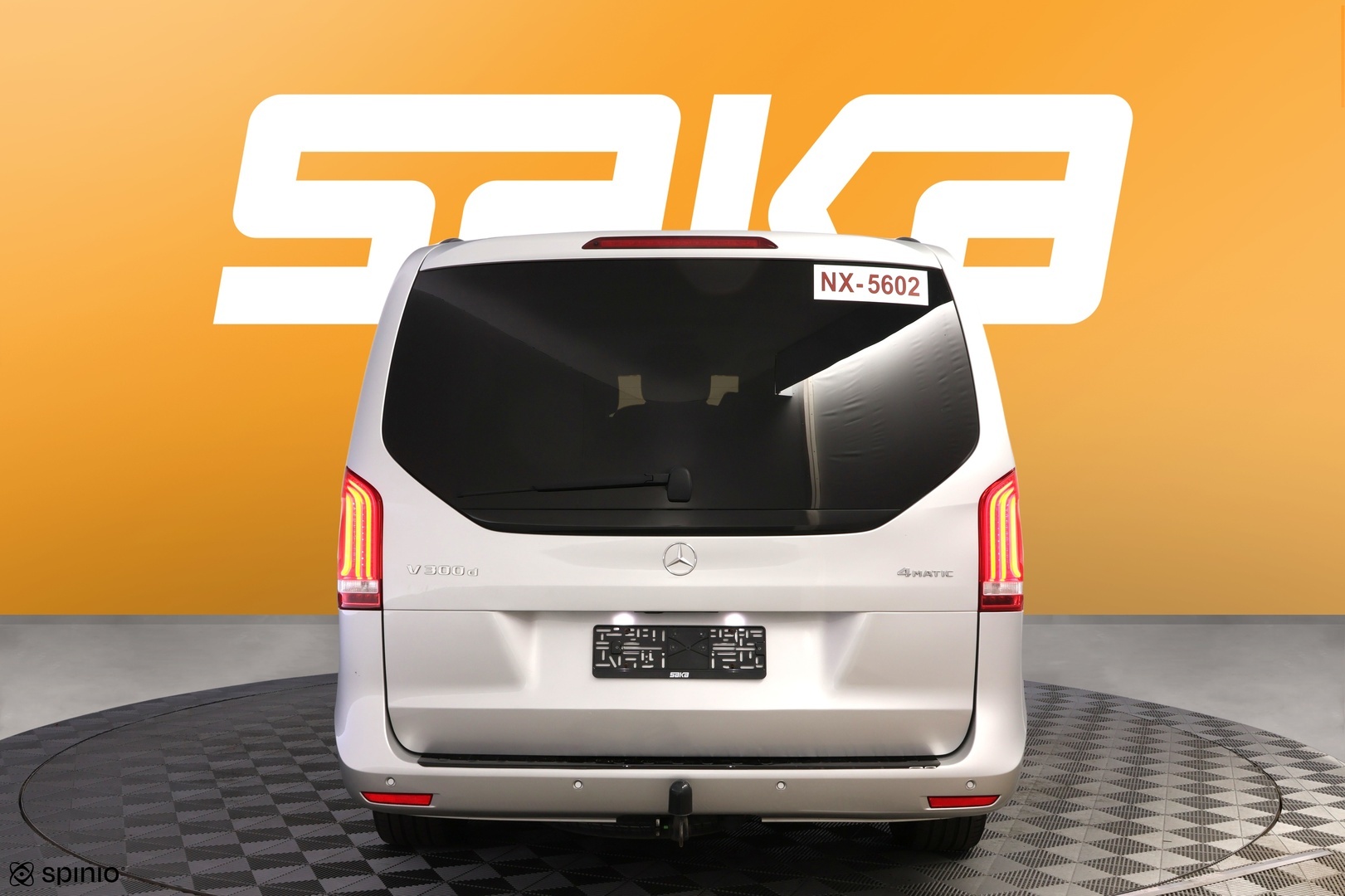 MERCEDES-BENZ V 2019