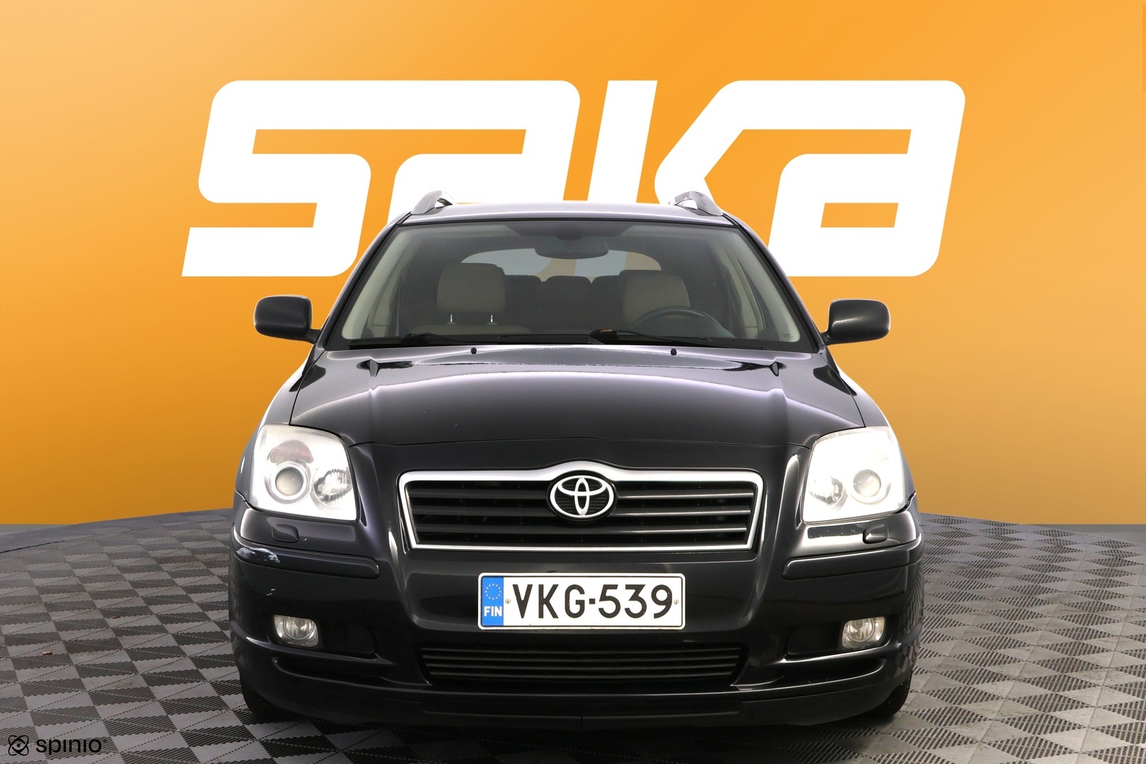 TOYOTA Avensis 2004