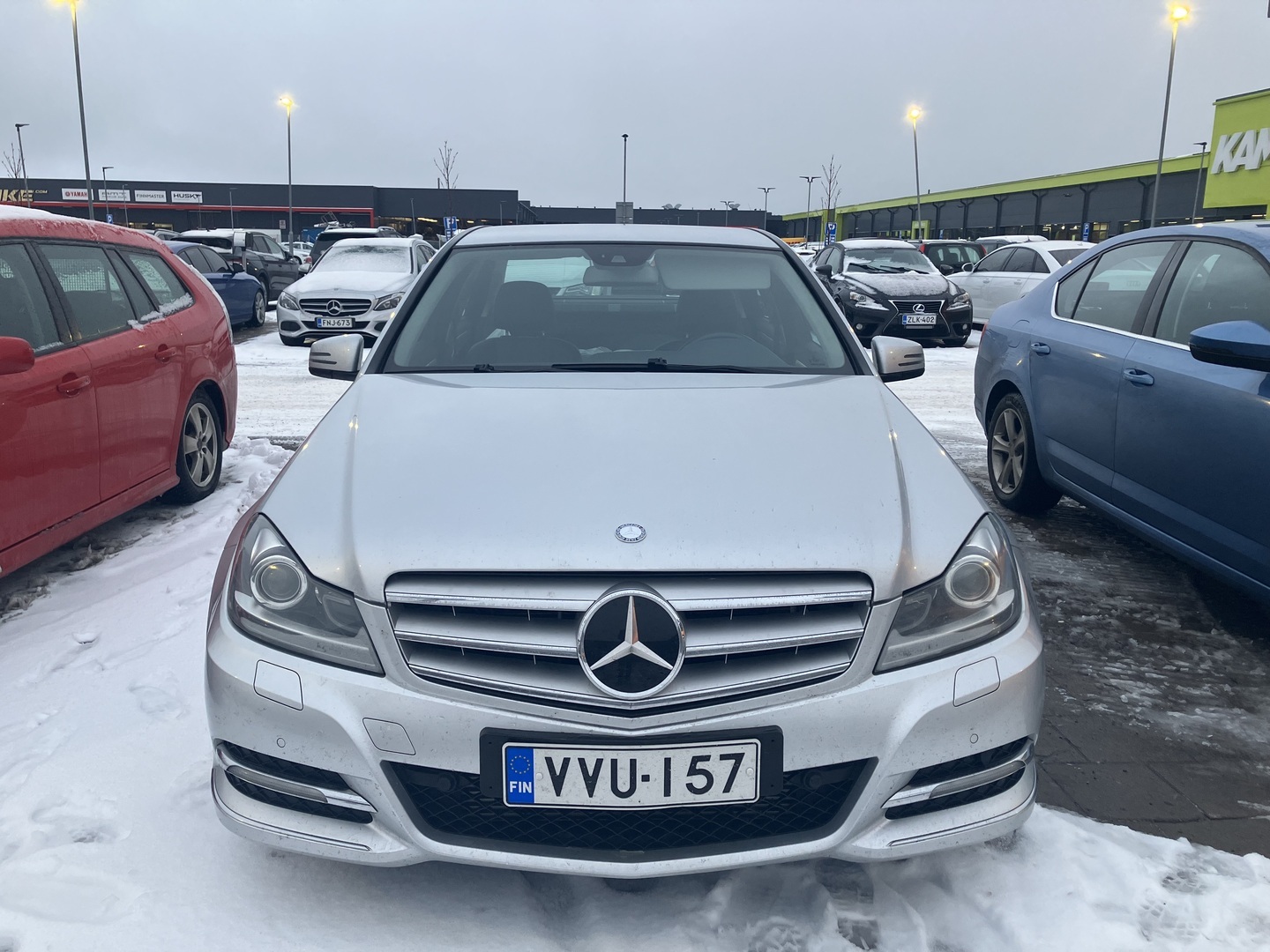 MERCEDES-BENZ C 2011