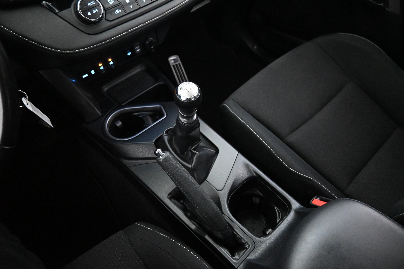 TOYOTA RAV4 2016