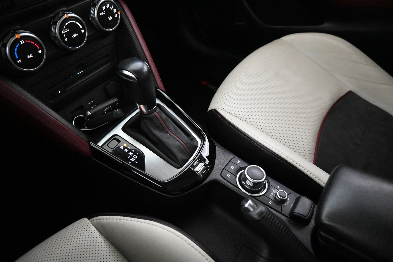 MAZDA CX-3 2016