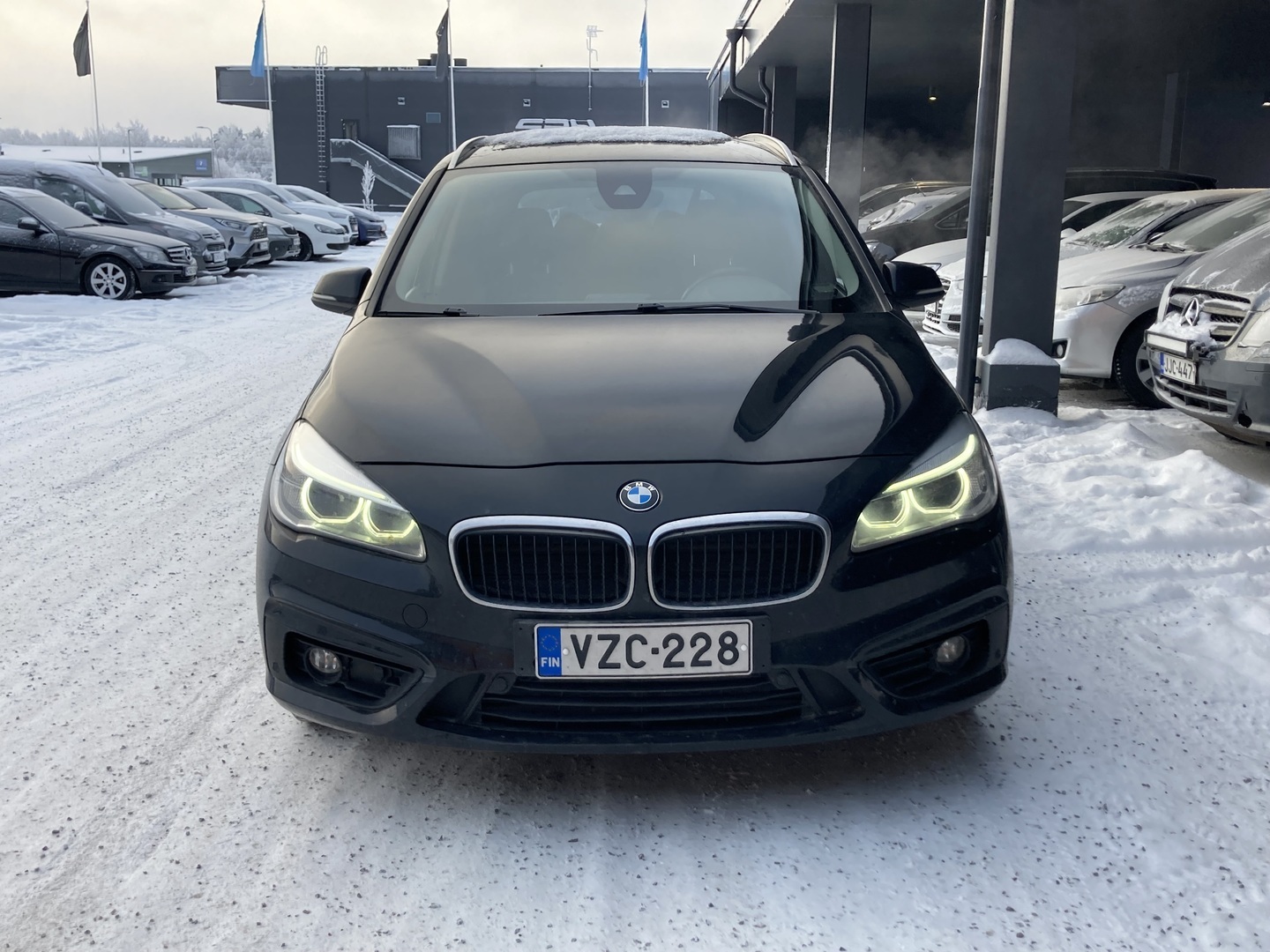 BMW 218 2016