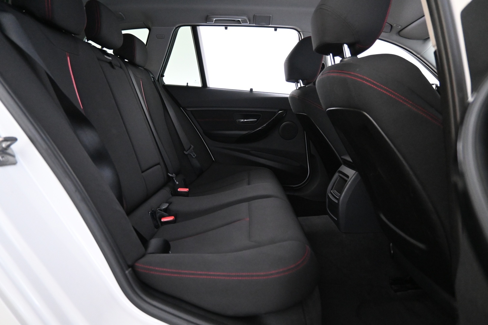 BMW 330 2014