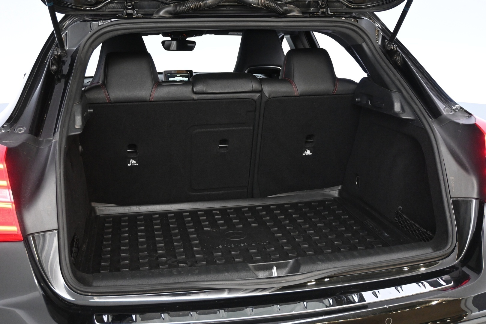 MERCEDES-BENZ GLA 2016