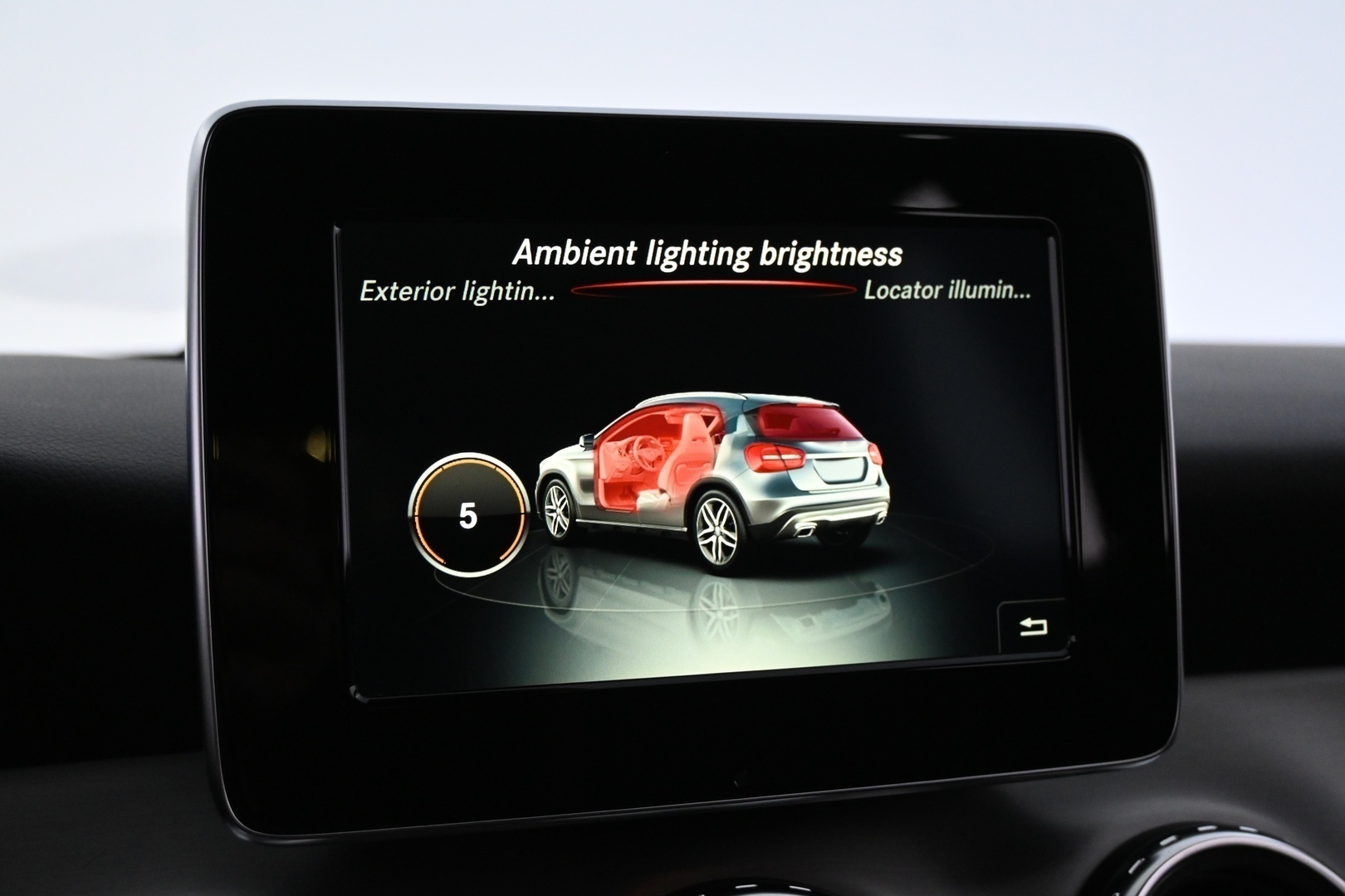 MERCEDES-BENZ GLA 2016