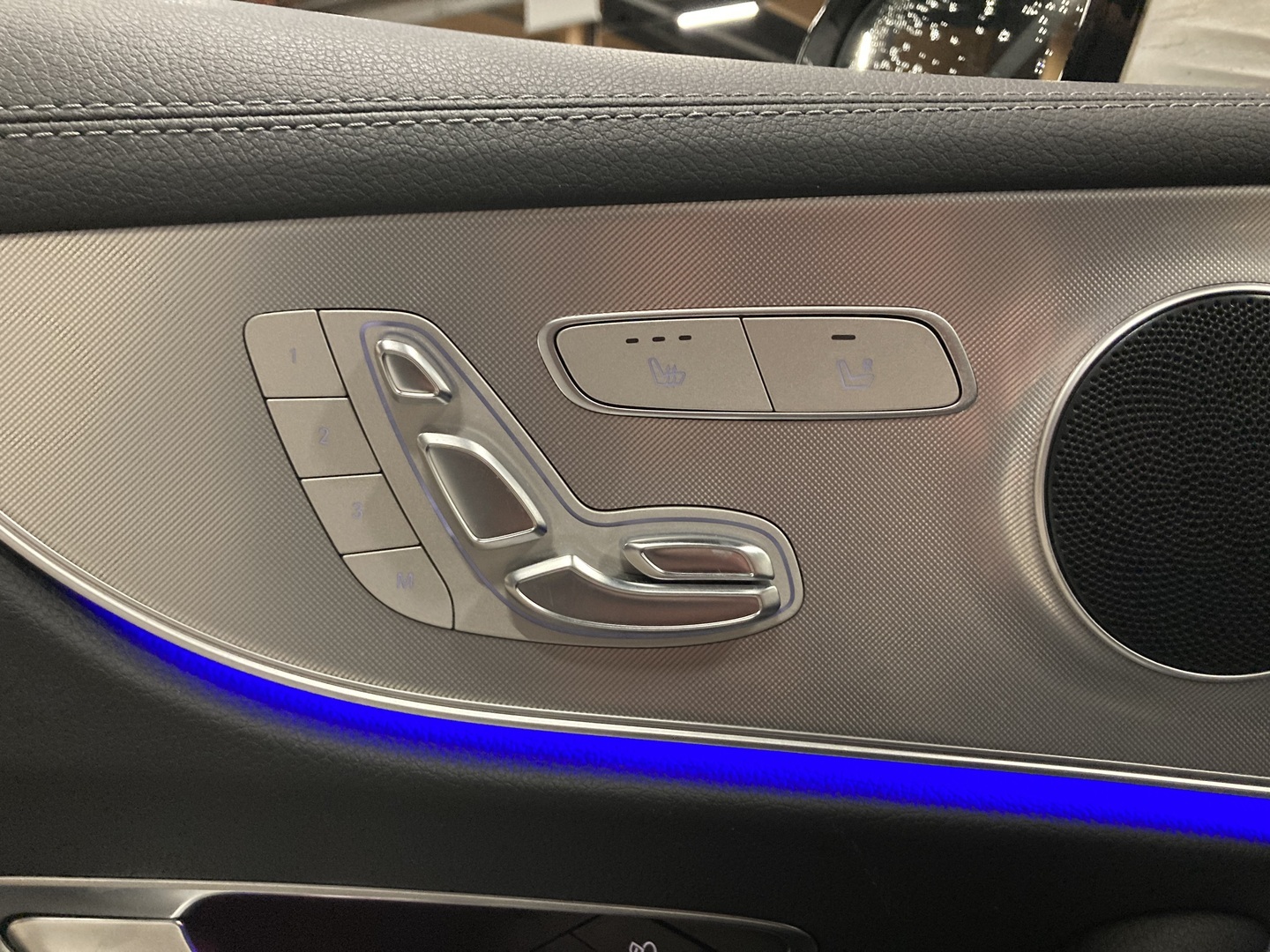 MERCEDES-BENZ E 2018