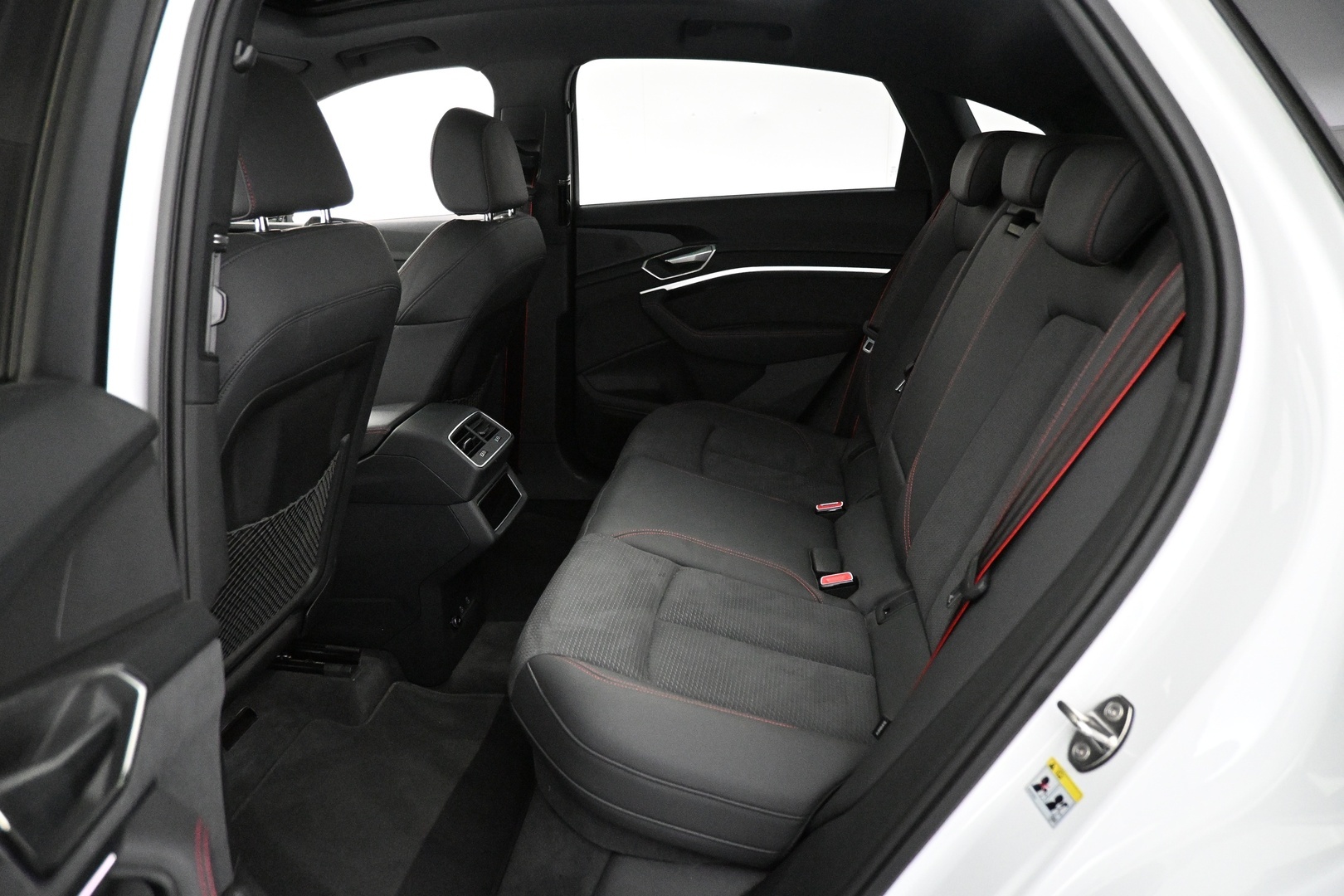 AUDI Q8 e-tron 2024
