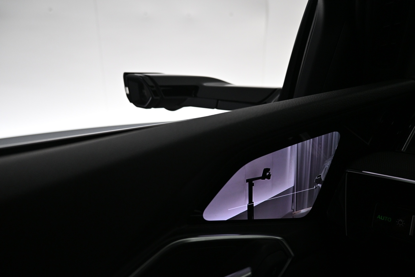 AUDI Q8 e-tron 2024