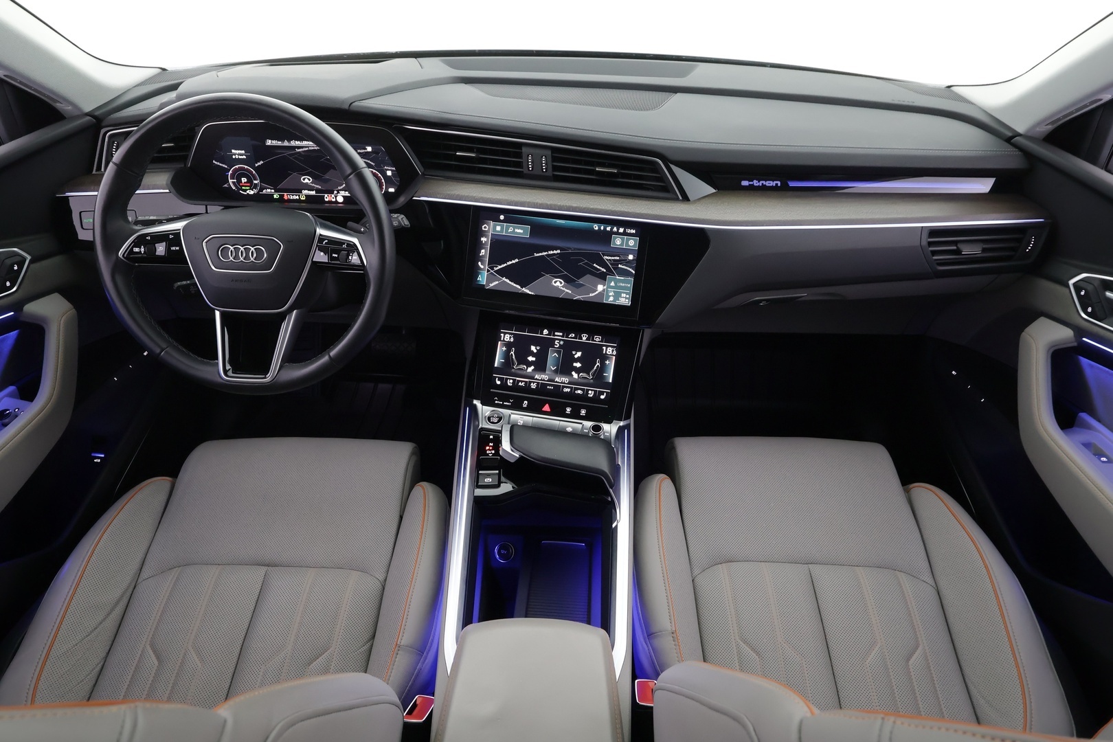 AUDI e-tron 2023