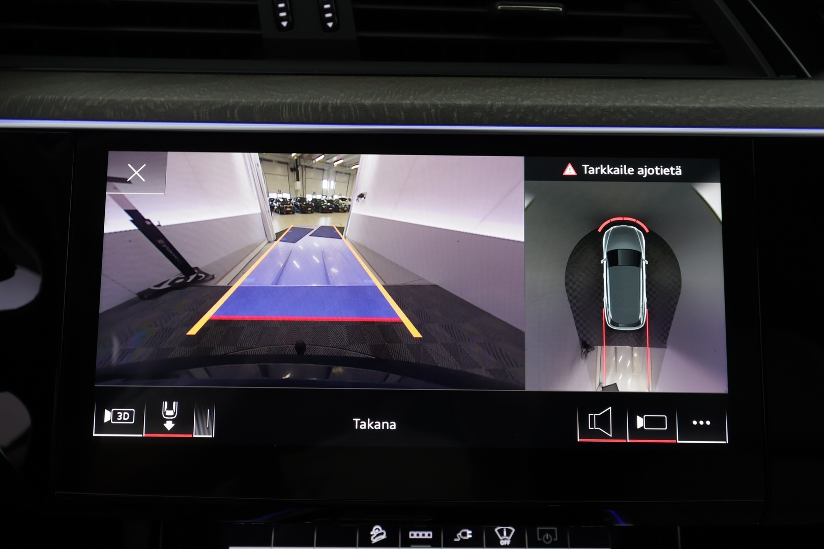 AUDI e-tron 2023