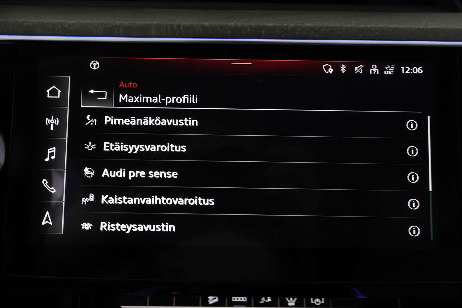 AUDI e-tron 2023