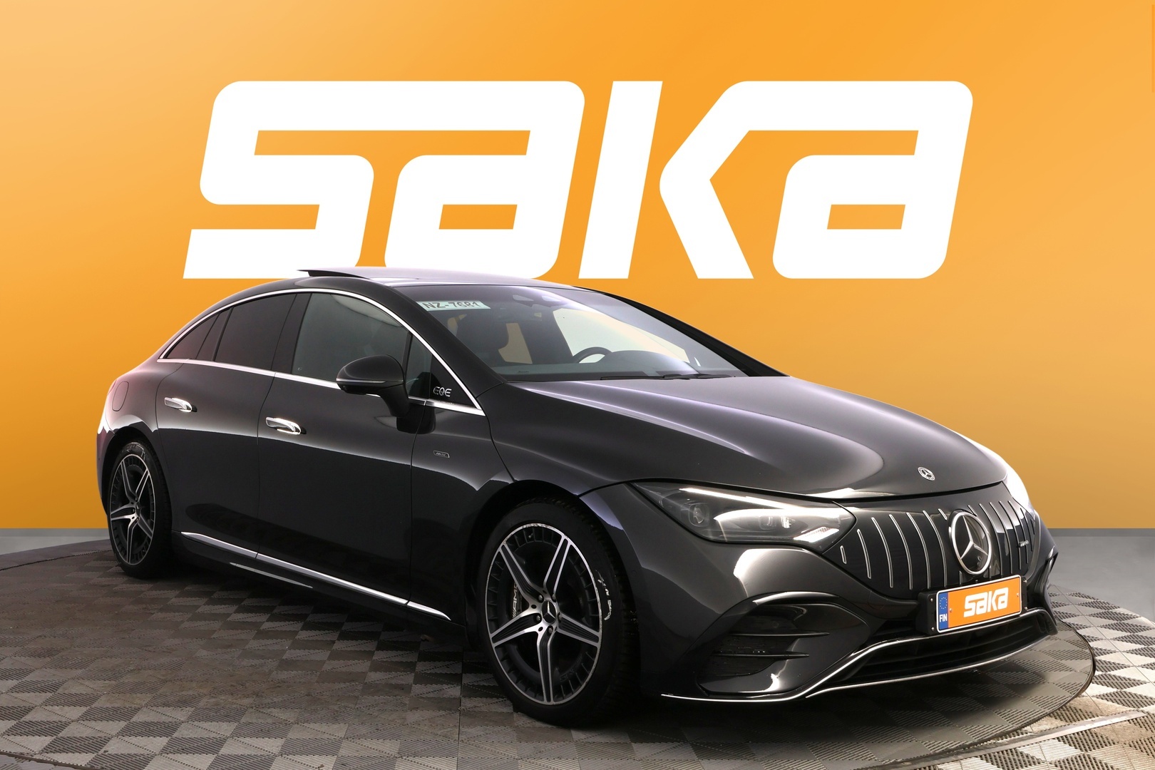 MERCEDES-BENZ EQE 2023