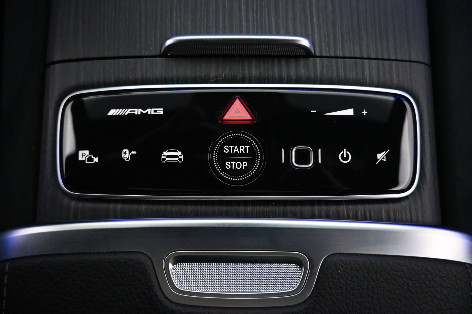 MERCEDES-BENZ EQE 2023