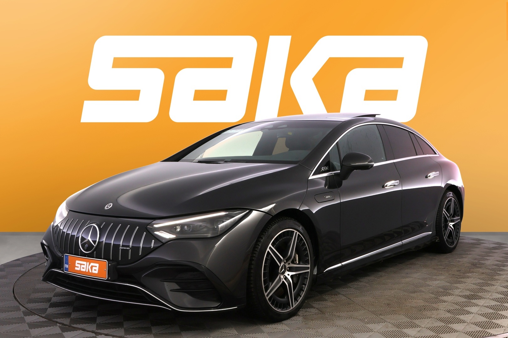 MERCEDES-BENZ EQE 2023