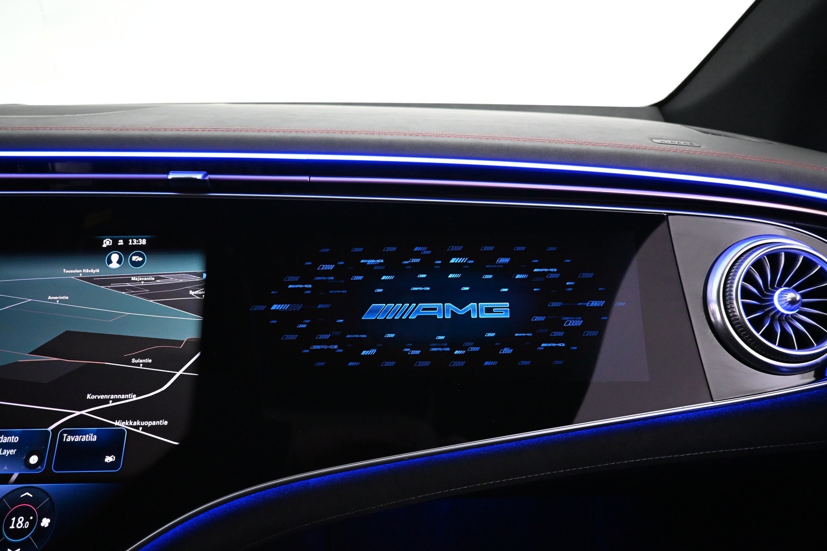 MERCEDES-BENZ EQE 2023