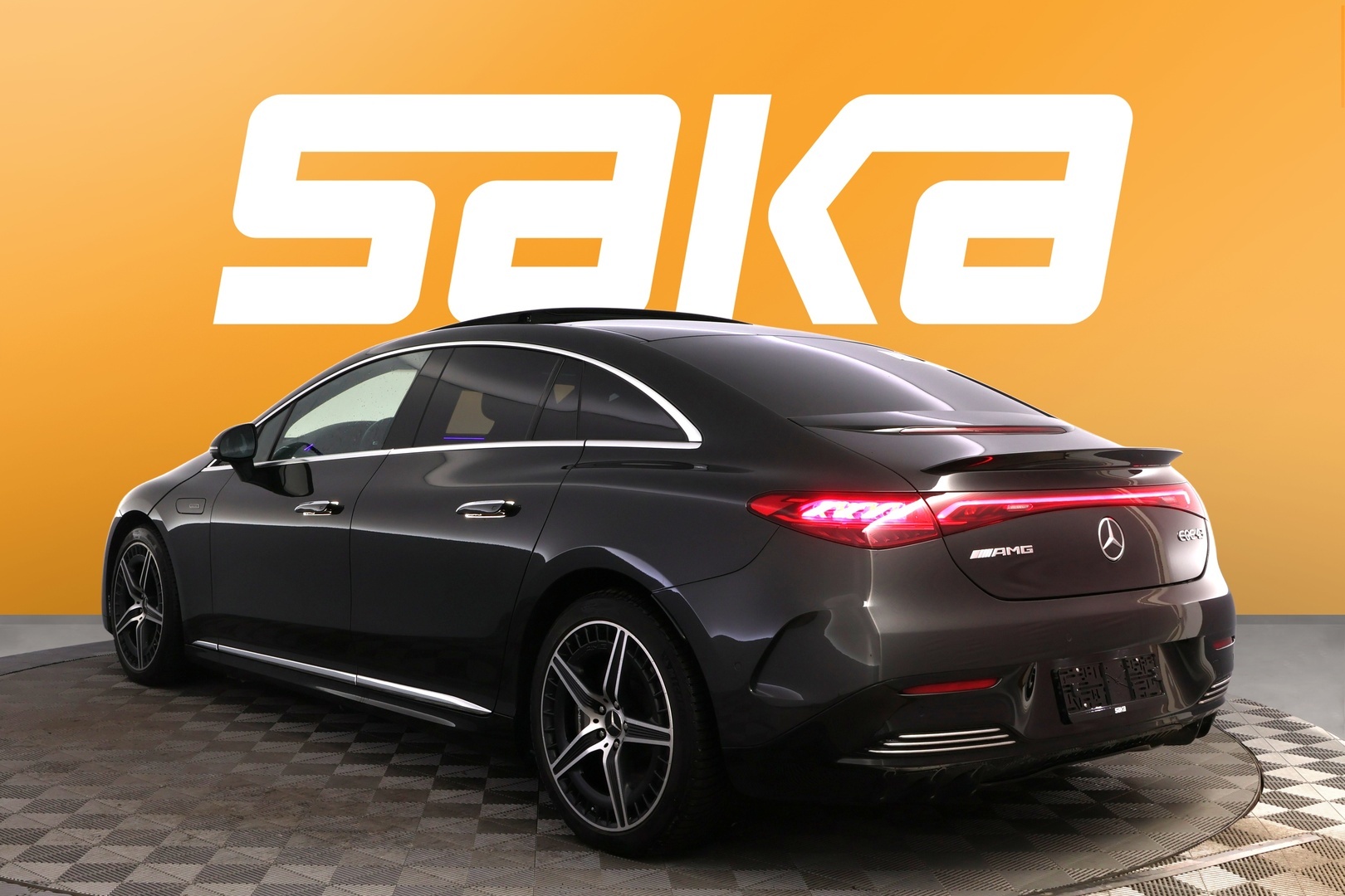 MERCEDES-BENZ EQE 2023