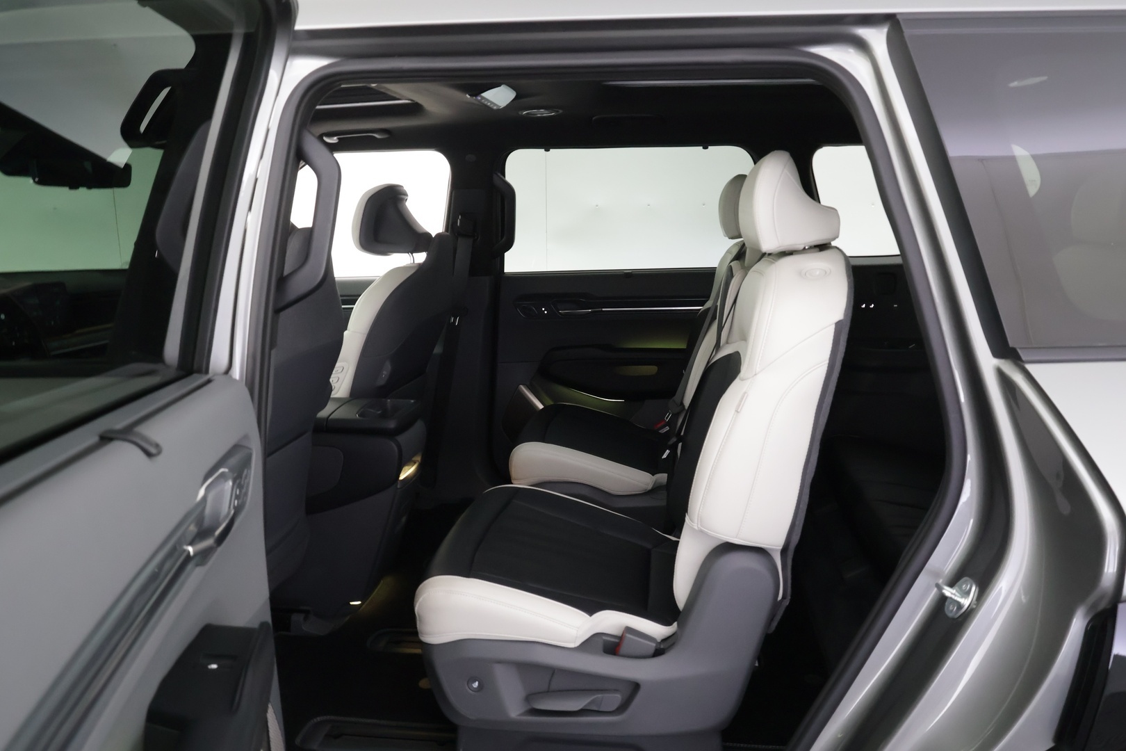KIA EV9 2024