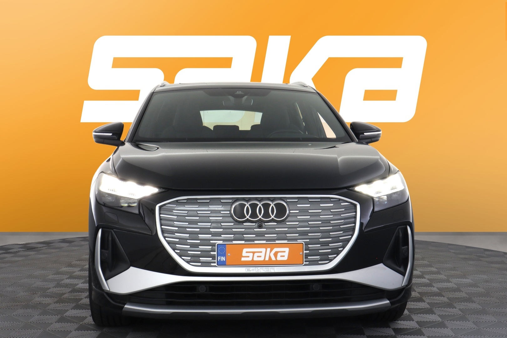 AUDI Q4 e-tron 2024