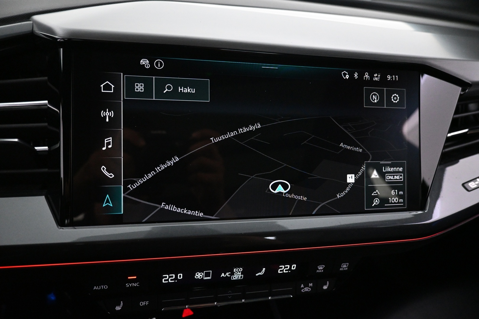 AUDI Q4 e-tron 2024