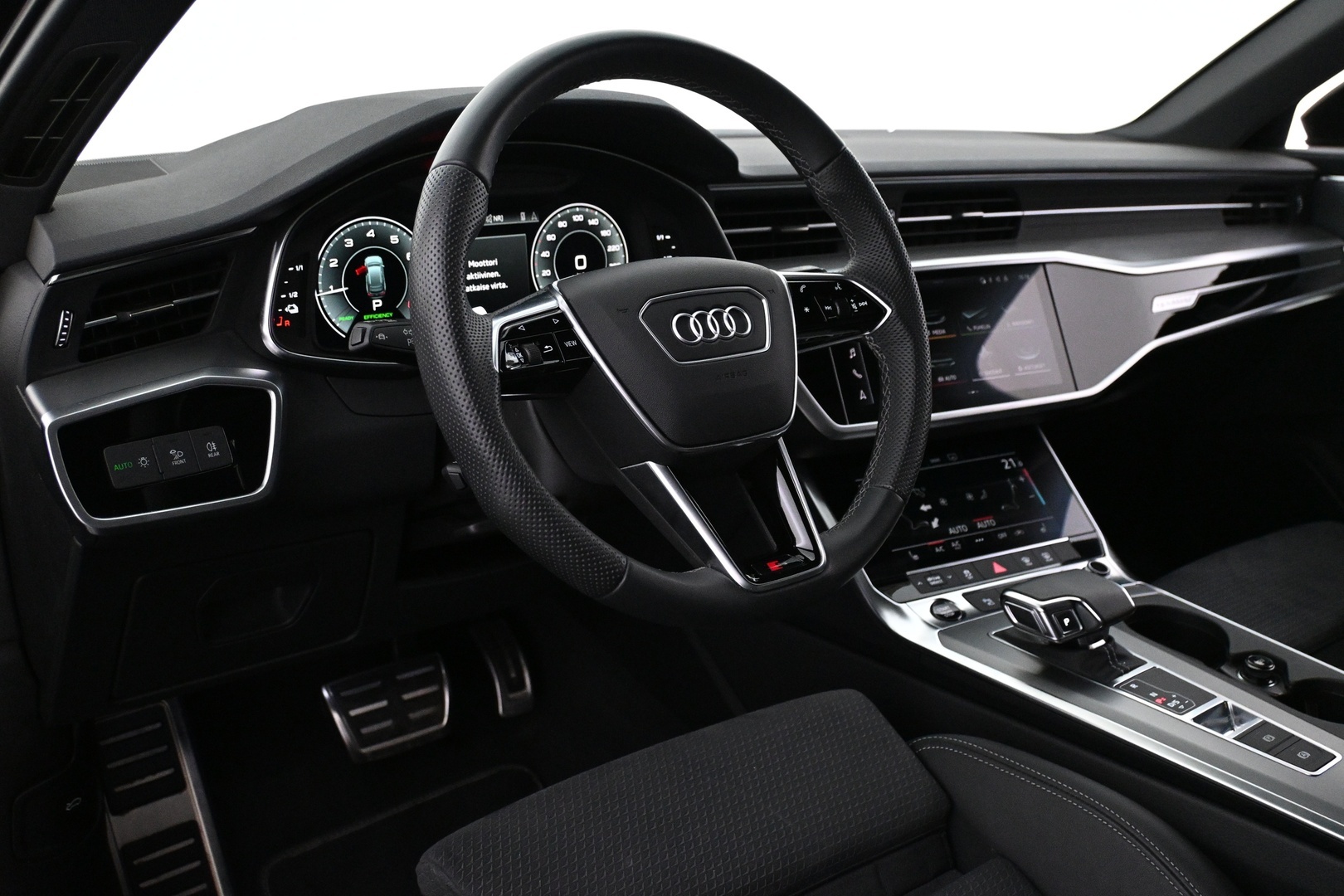 AUDI A6 2024