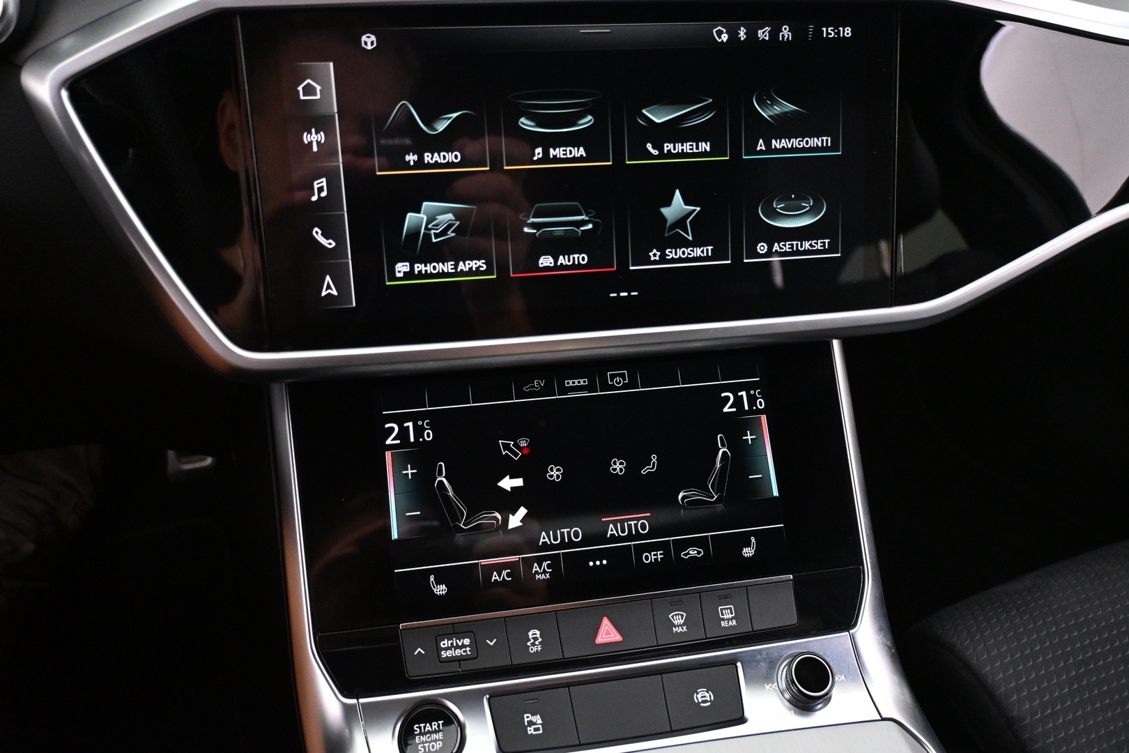 AUDI A6 2024