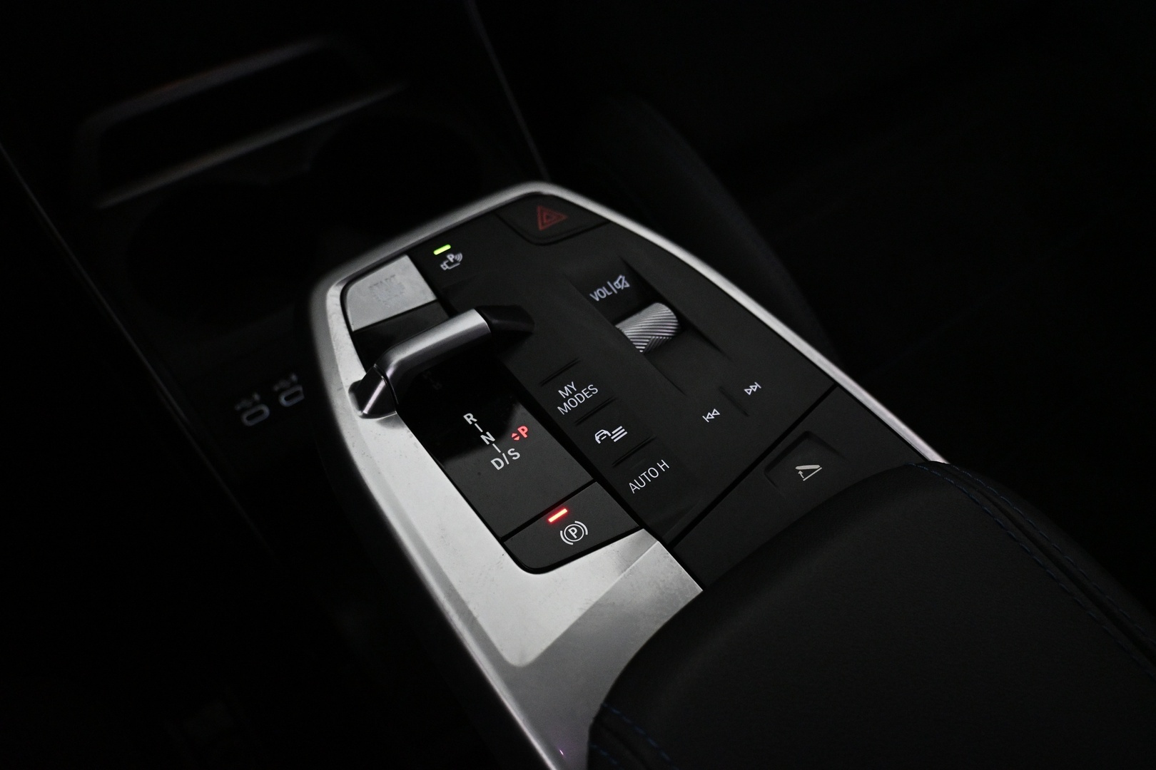 BMW 225 2024