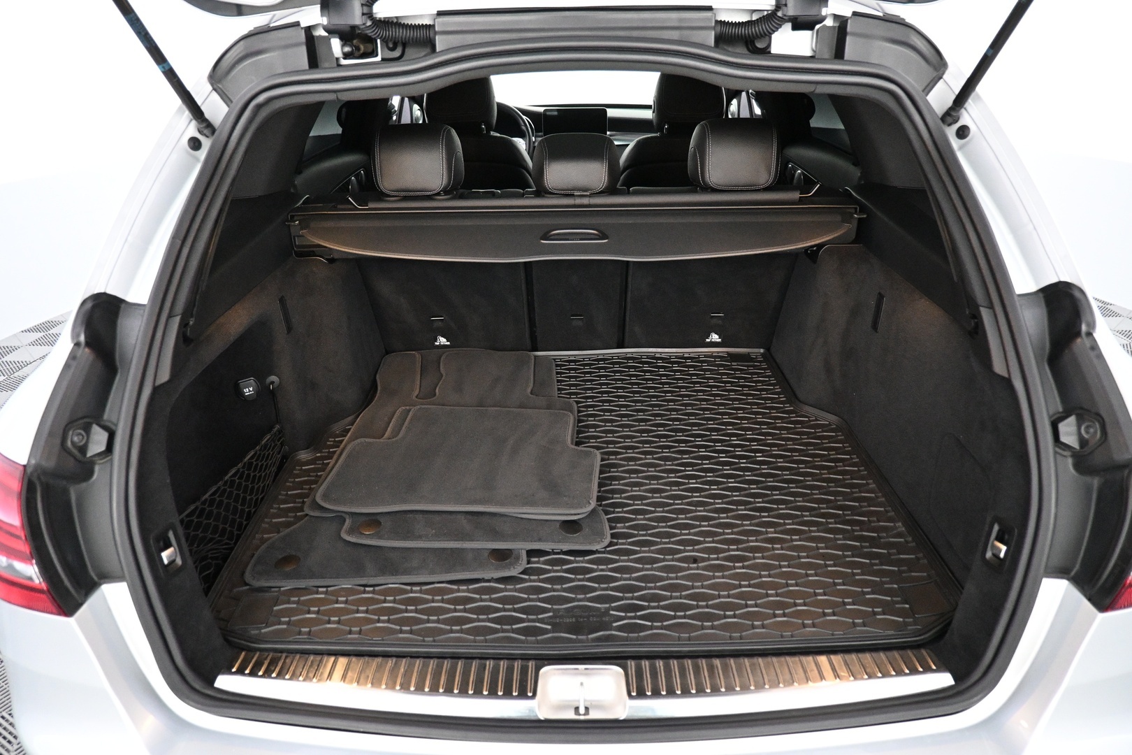 MERCEDES-BENZ C 2019