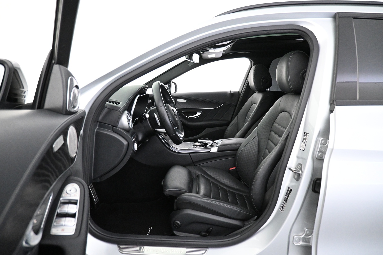 MERCEDES-BENZ C 2019