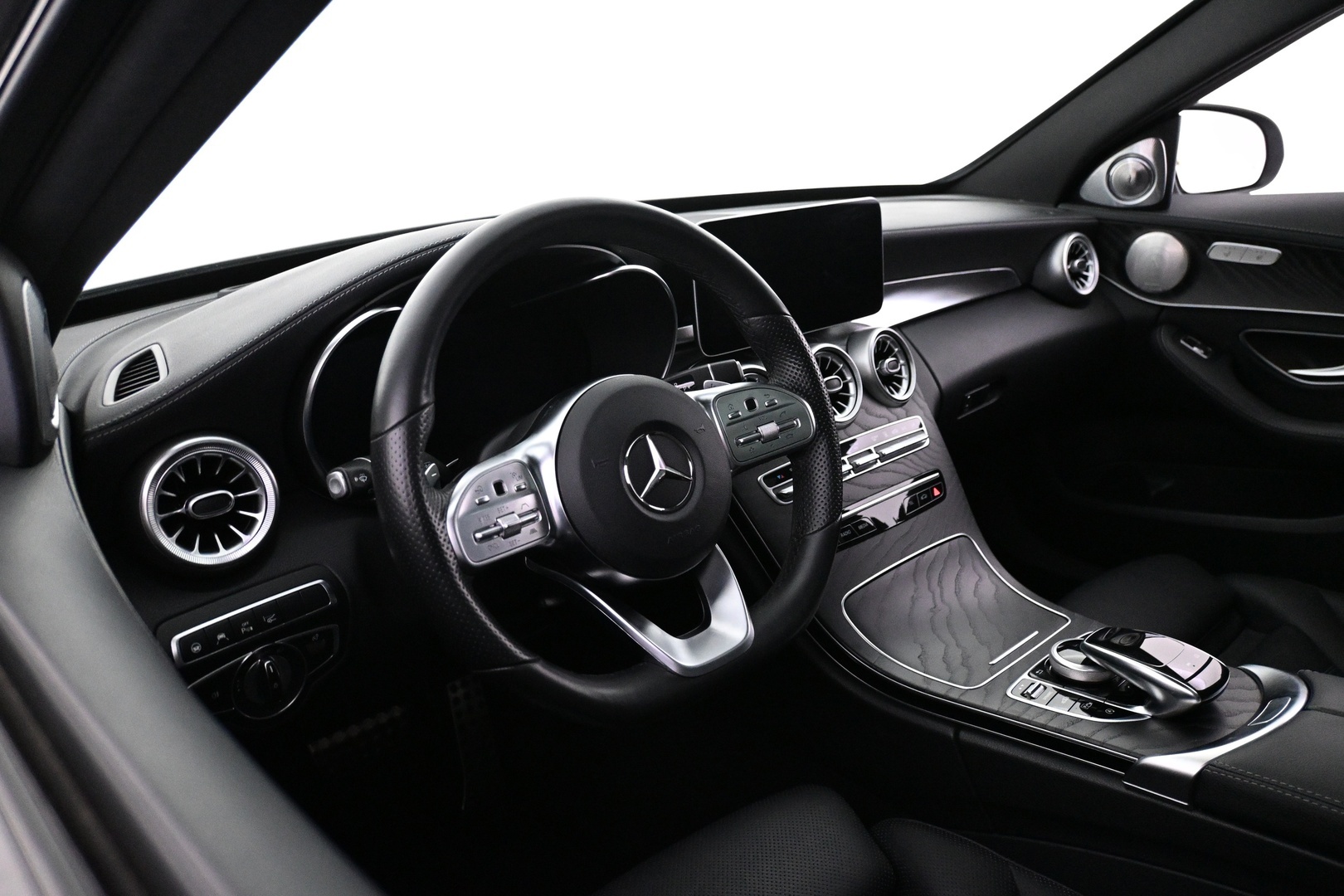 MERCEDES-BENZ C 2019