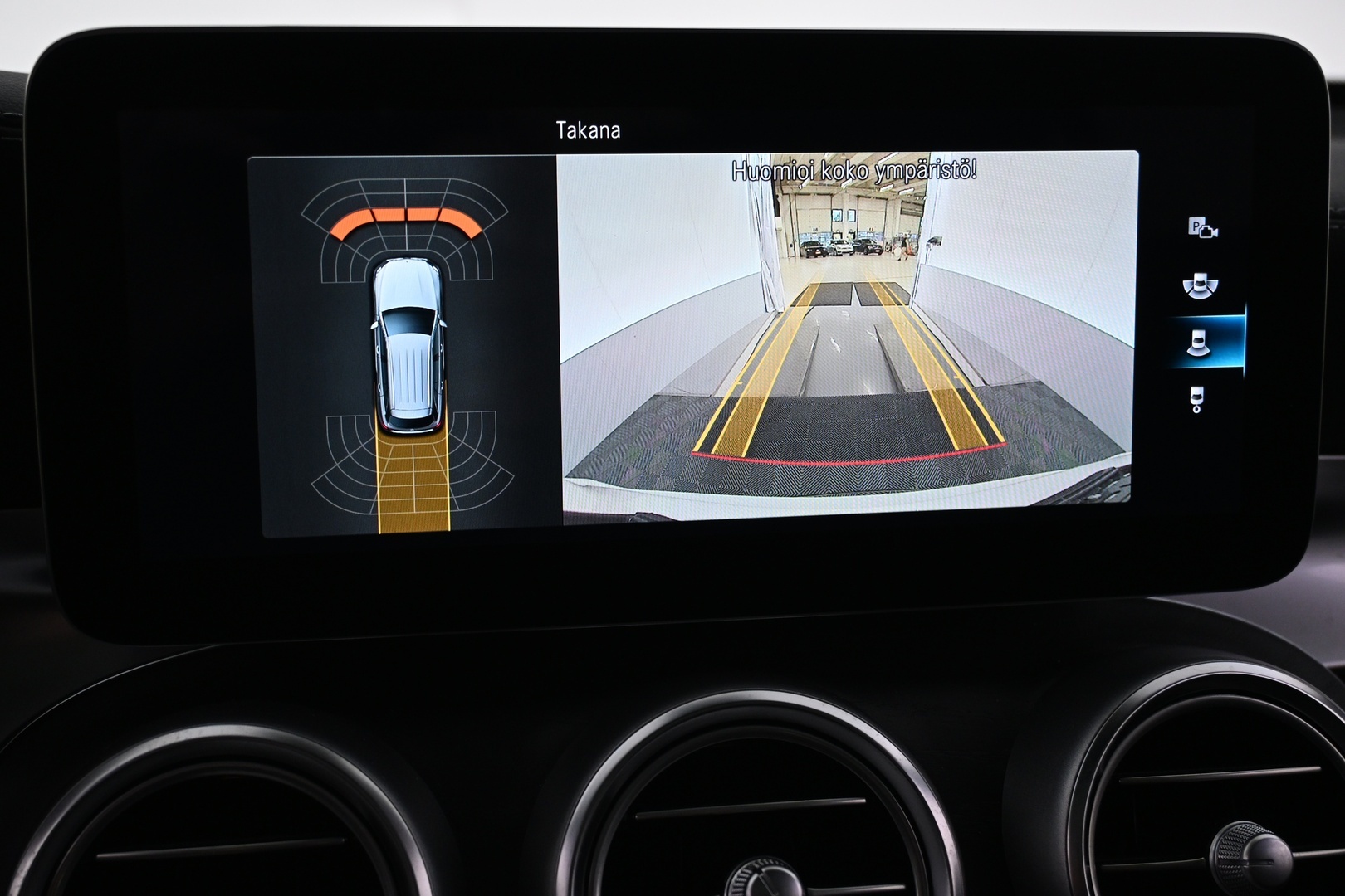 MERCEDES-BENZ GLC 2022