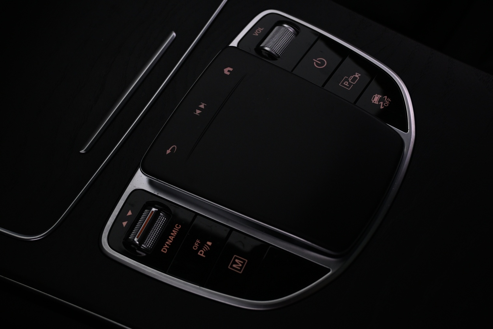 MERCEDES-BENZ GLC 2022