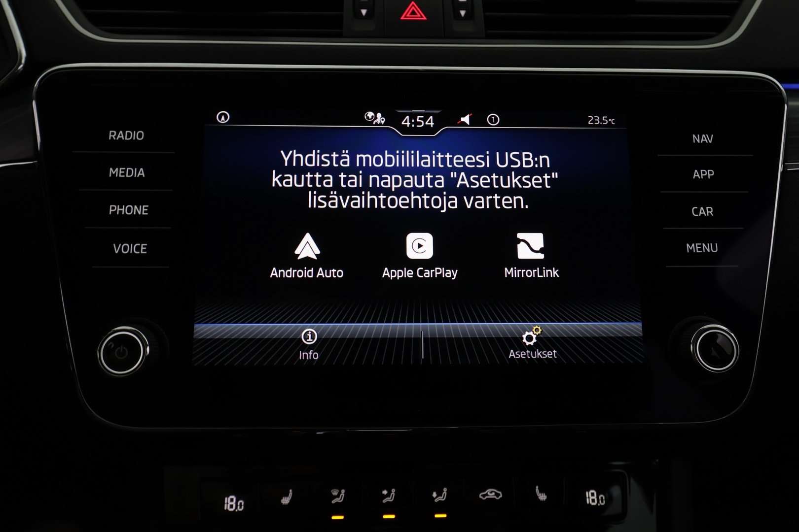 SKODA Superb 2022