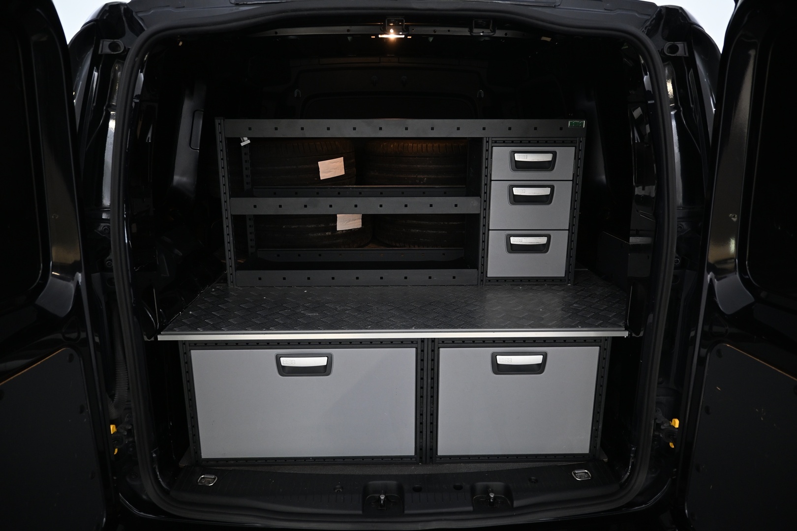 VOLKSWAGEN Caddy 2021