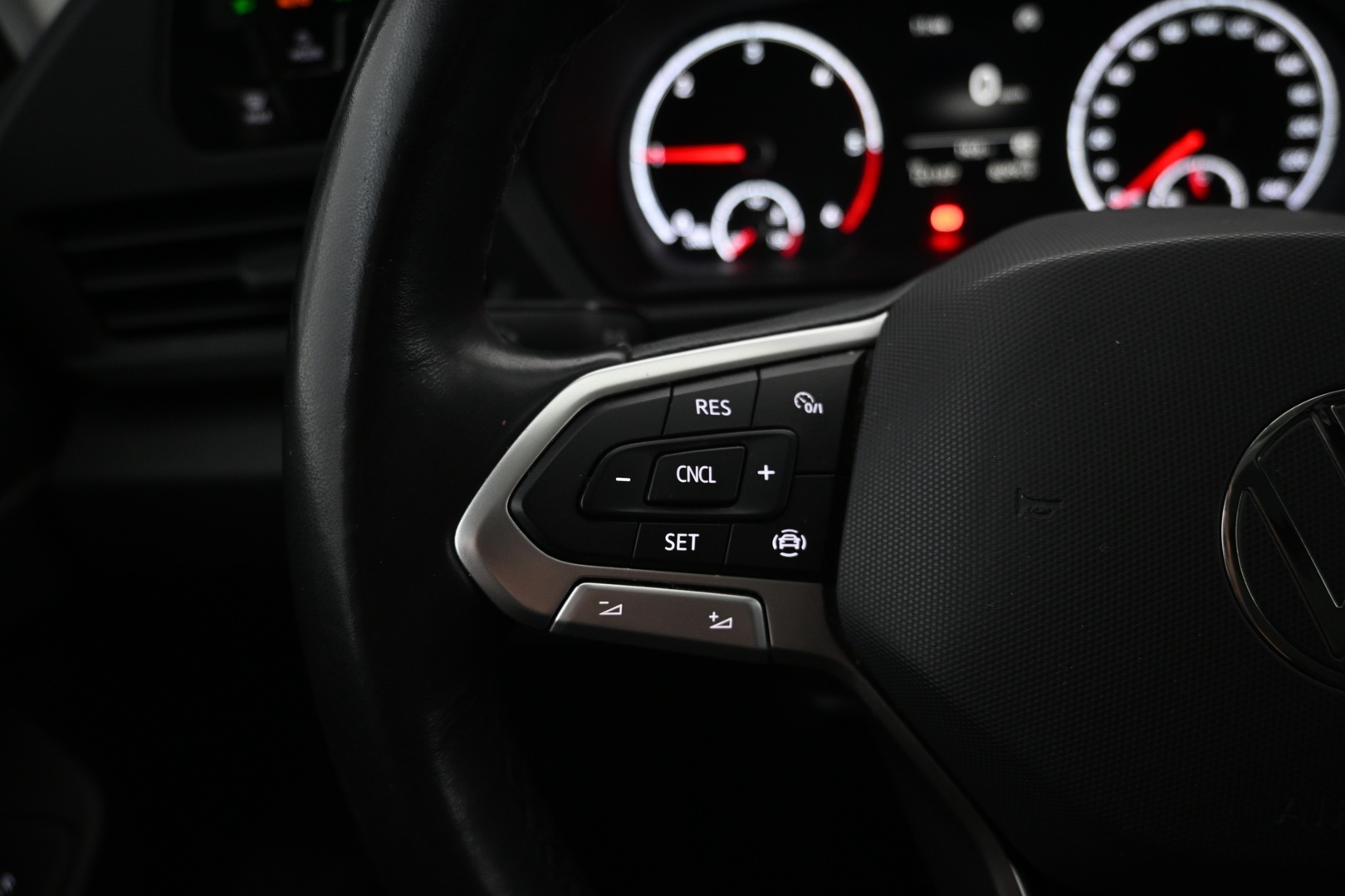 VOLKSWAGEN Caddy 2021