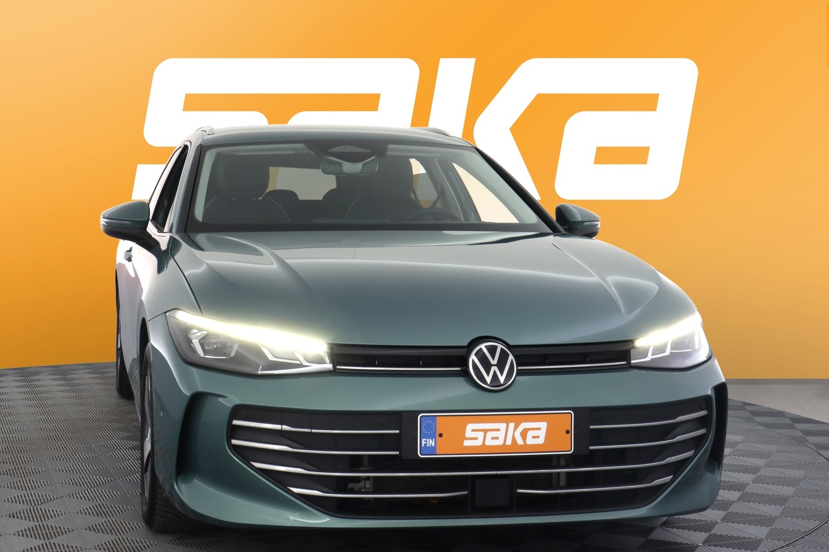 VOLKSWAGEN Passat 2025