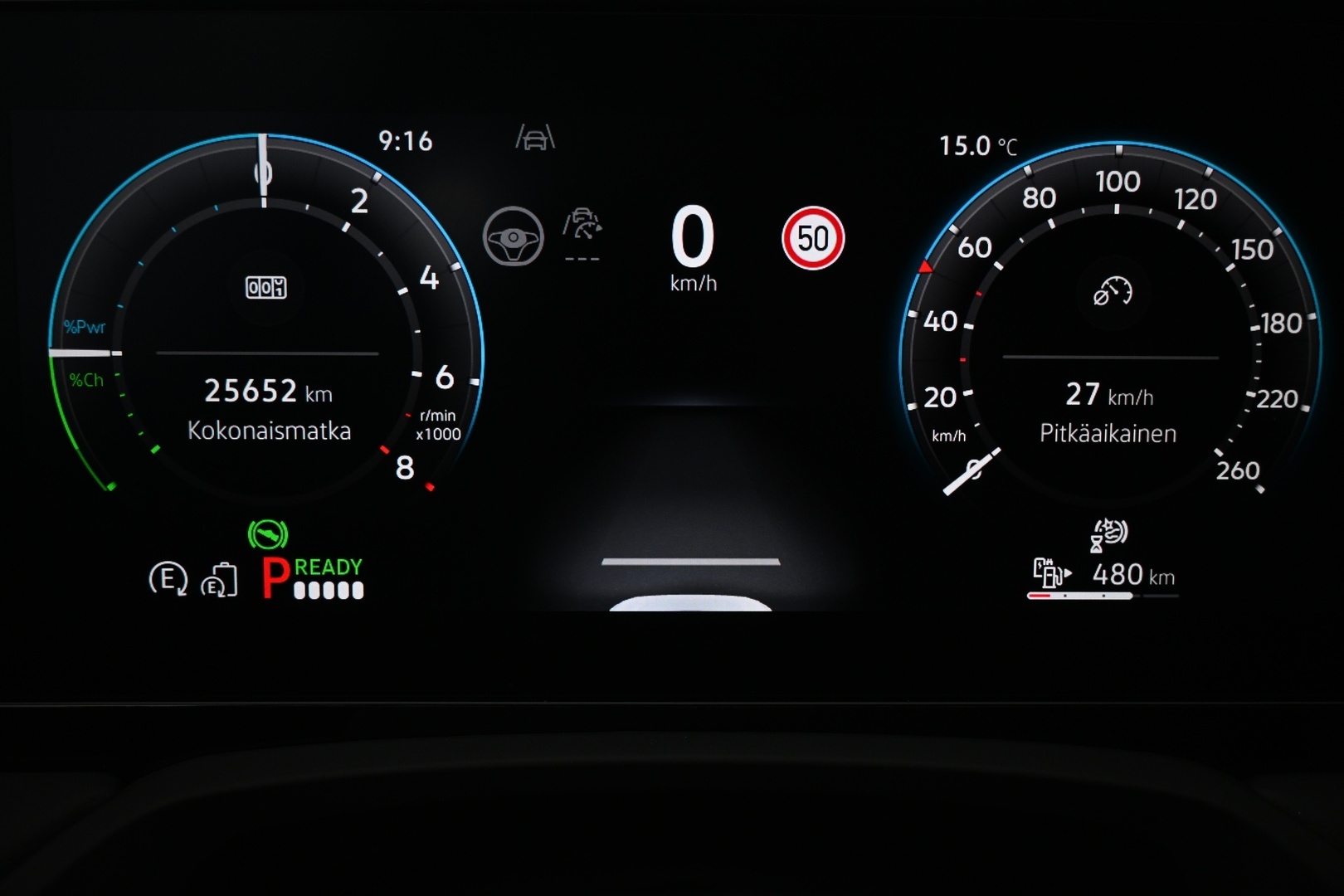 VOLKSWAGEN Passat 2025